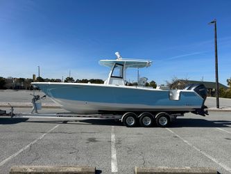 29' Sea Hunt 2017 Yacht For Sale